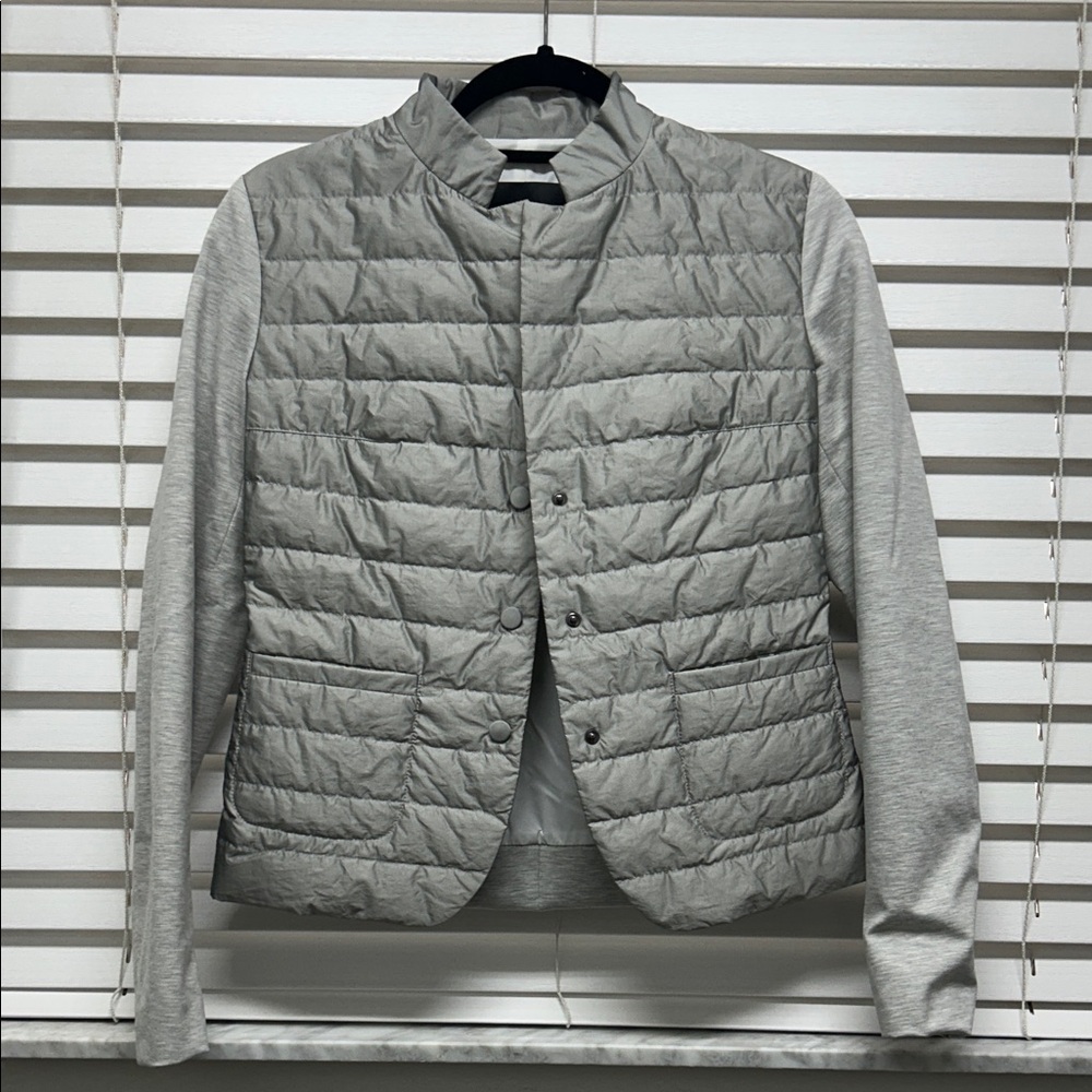 Fabiana Filippi Light Gray Quilted Puffer Jacket with Knit Sleeves